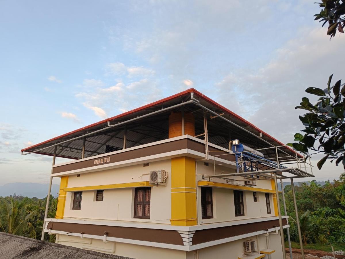 Nisarga Homestay, Dharmasthala Dharmastala Buitenkant foto
